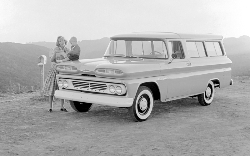 Illustration for article titled See The Chevy Suburban Grow Up In This Great Gallery Of Every Generation